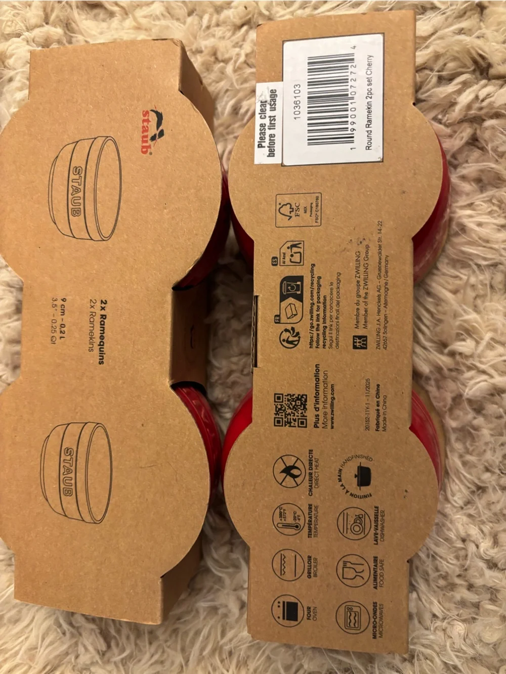 Staub brand new